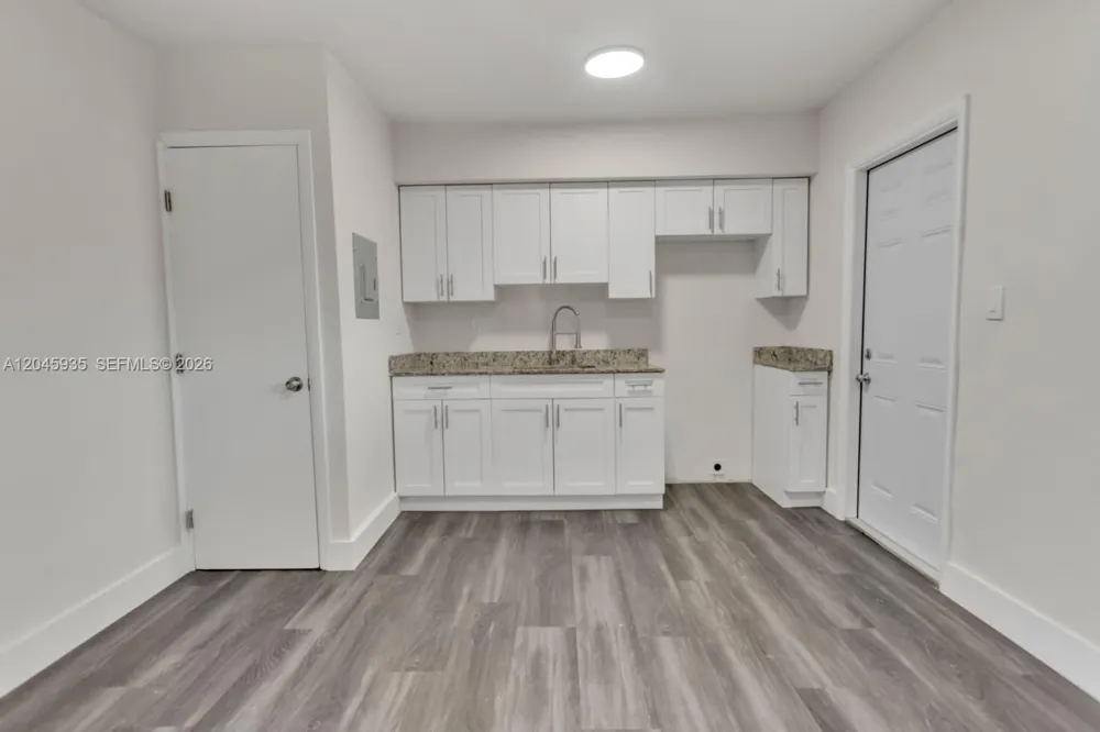 1430 NW 2nd Ave #4 Florida City, FL 33034