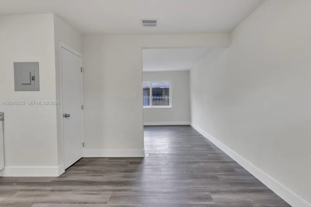1430 NW 2nd Ave #4 Florida City, FL 33034