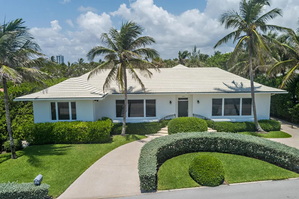 1426 Ocean Boulevard Palm Beach, FL 33480