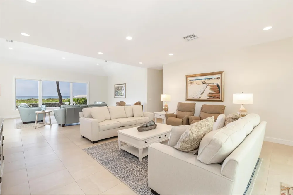 1426 Ocean Boulevard Palm Beach, FL 33480