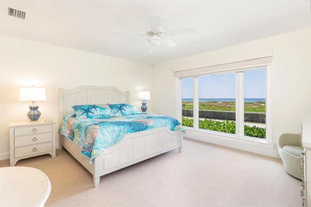 1426 Ocean Boulevard Palm Beach, FL 33480