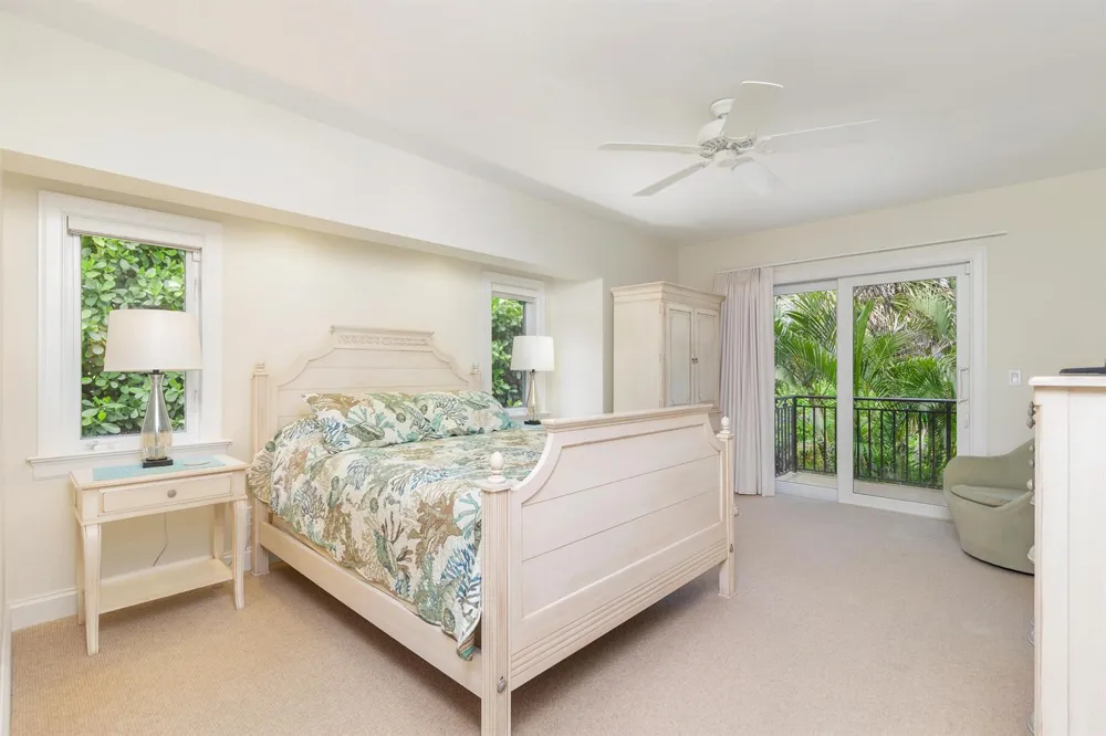 1426 Ocean Boulevard Palm Beach, FL 33480