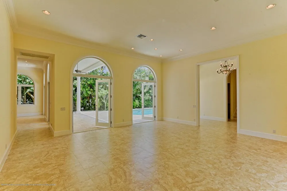 1426 Ocean Boulevard Palm Beach, FL 33480