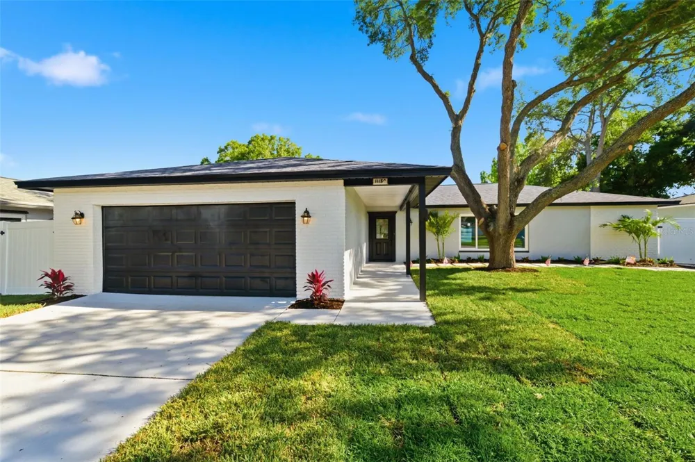 11180 113TH AVENUE Largo, FL 33778