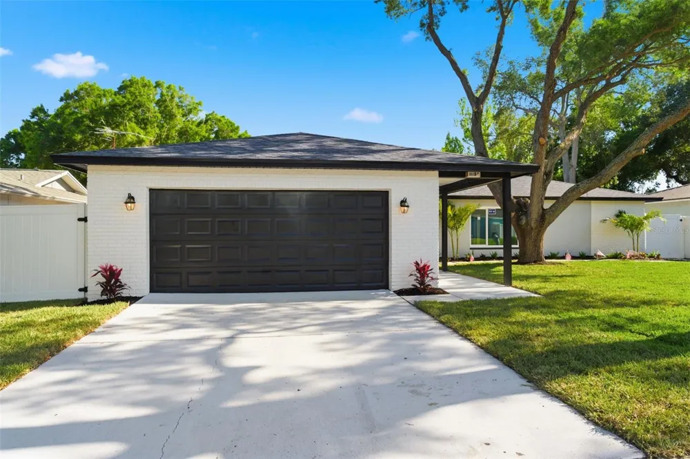 11180 113TH AVENUE Largo, FL 33778