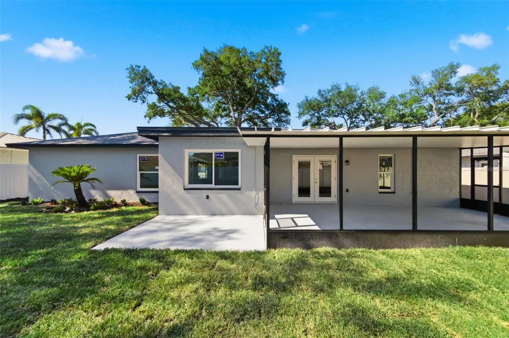 11180 113TH AVENUE Largo, FL 33778