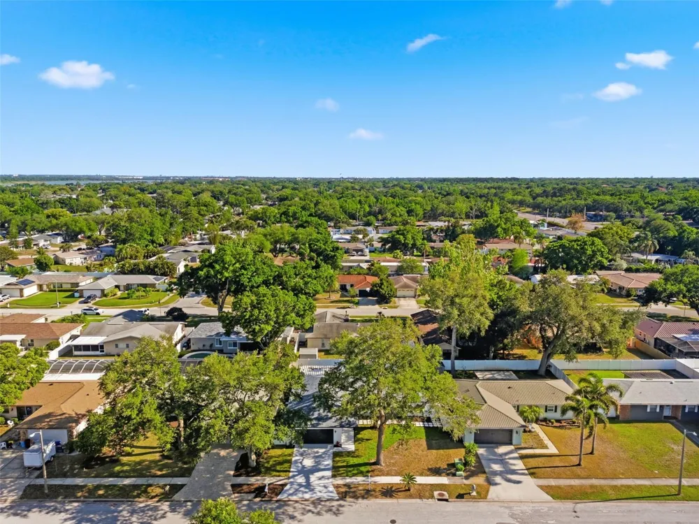 11180 113TH AVENUE Largo, FL 33778