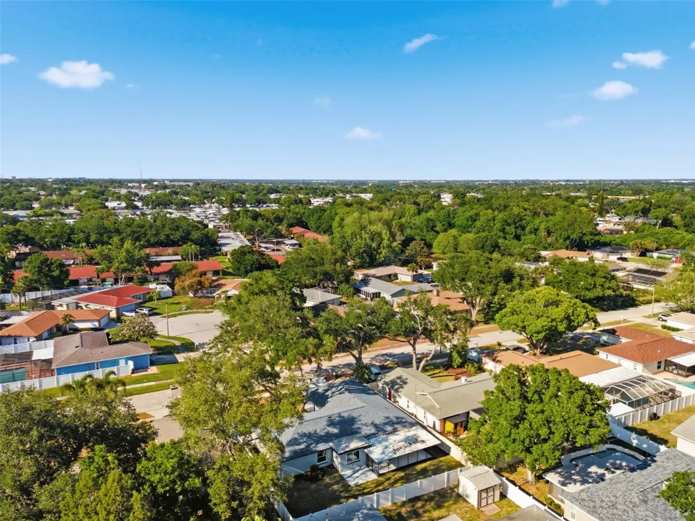 11180 113TH AVENUE Largo, FL 33778