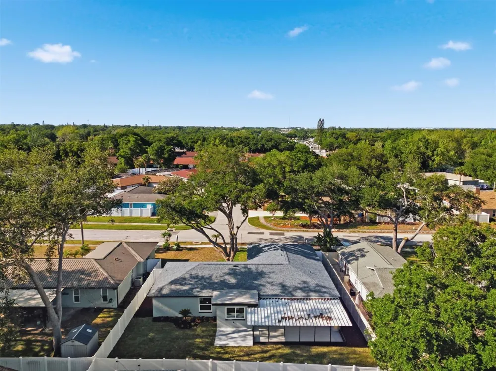 11180 113TH AVENUE Largo, FL 33778