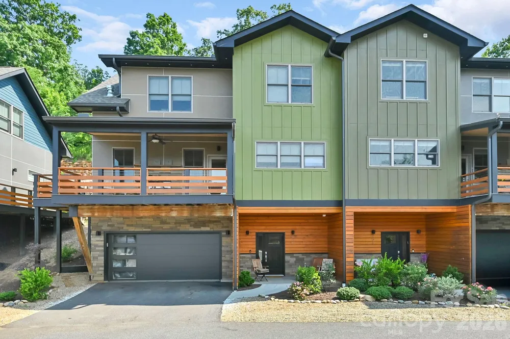 406 Kessler Place Asheville, NC 28804