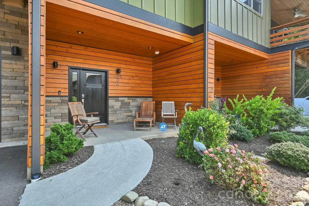 406 Kessler Place Asheville, NC 28804