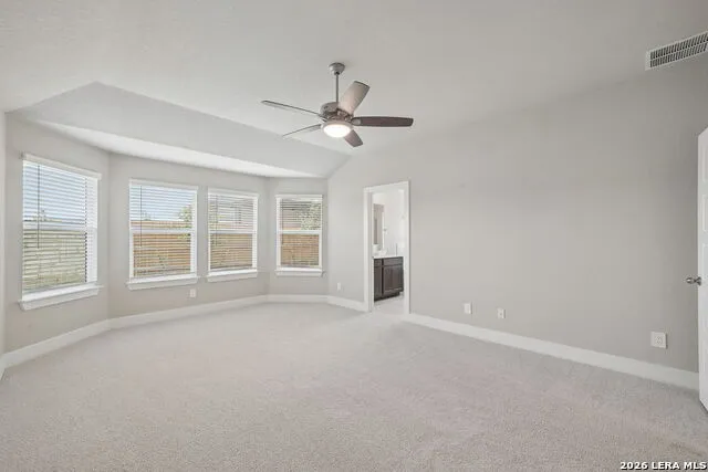 5433 Wrangler Way Marion, TX 78124