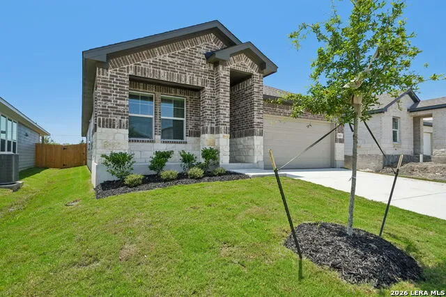 5433 Wrangler Way Marion, TX 78124