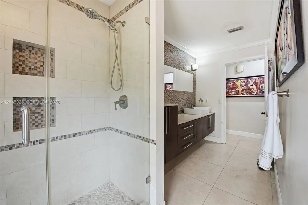 16564 SW 153rd Ct Miami, FL 33187