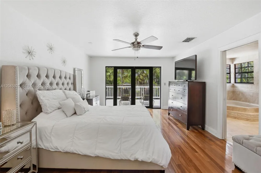 16564 SW 153rd Ct Miami, FL 33187