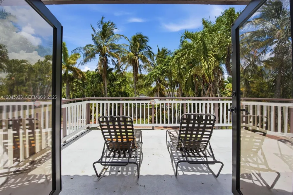 16564 SW 153rd Ct Miami, FL 33187