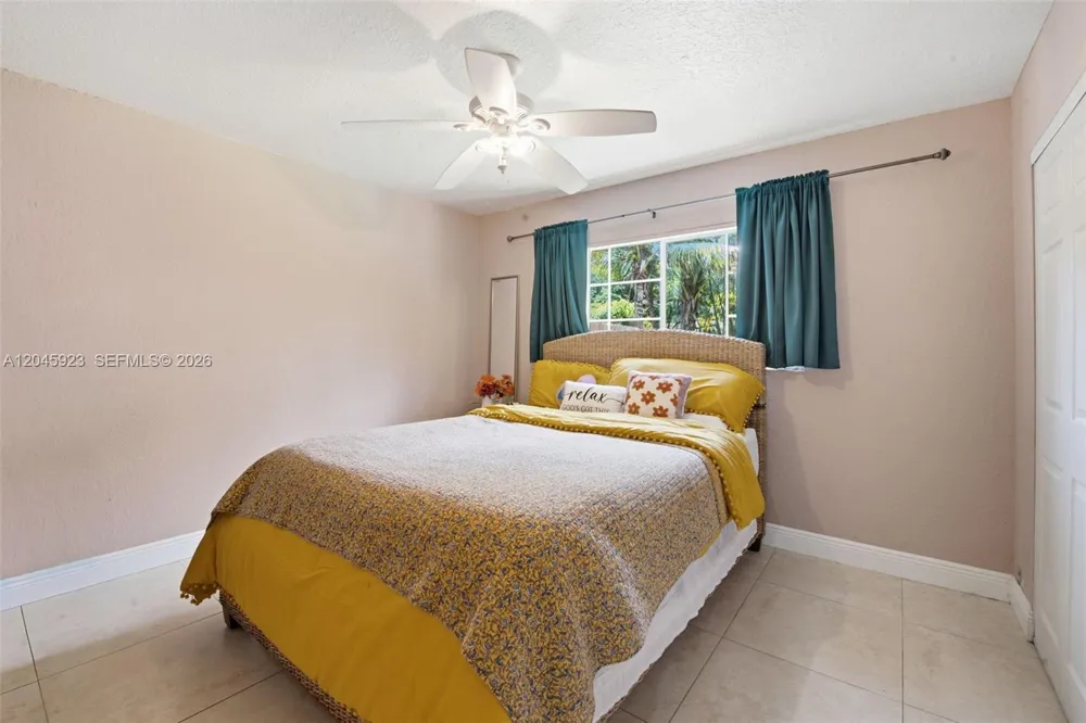16564 SW 153rd Ct Miami, FL 33187