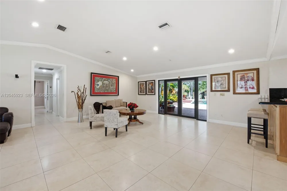 16564 SW 153rd Ct Miami, FL 33187