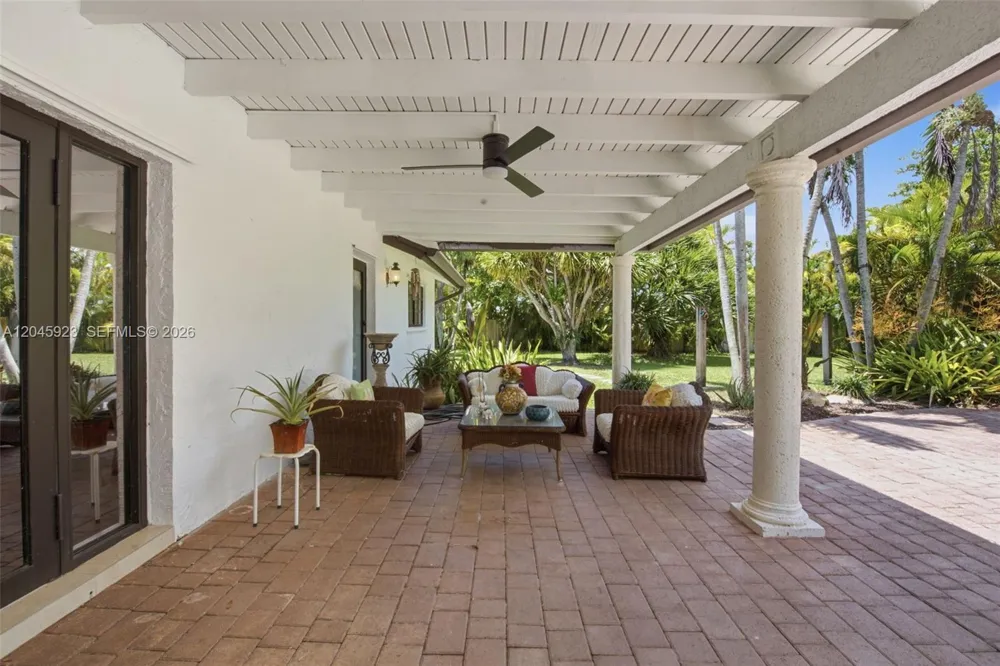 16564 SW 153rd Ct Miami, FL 33187