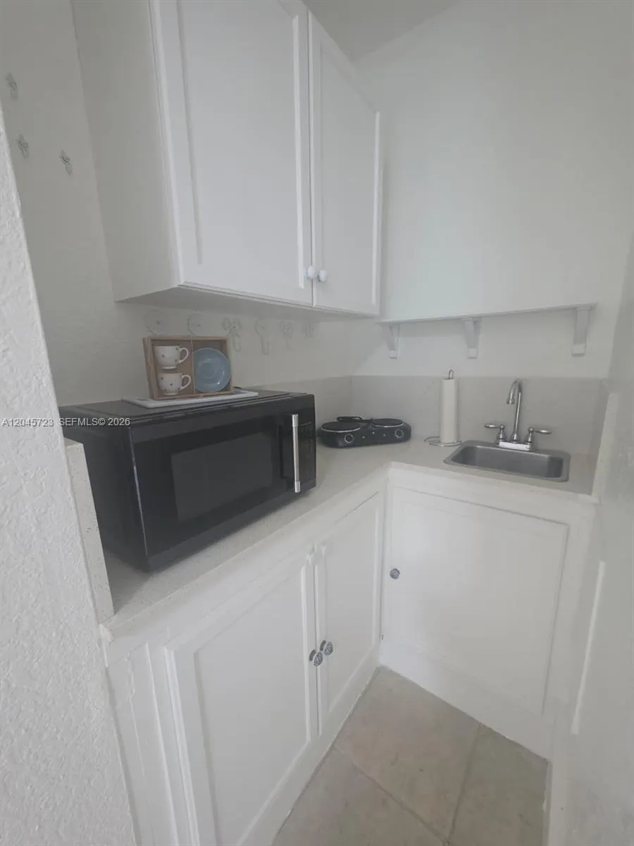 10861 NW 22nd Ct #0 Miami, FL 33167