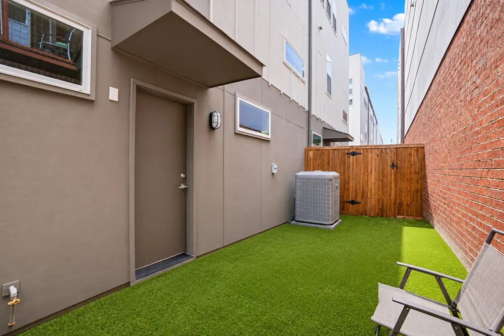 1510 Washington Avenue #203 Dallas, TX 75204