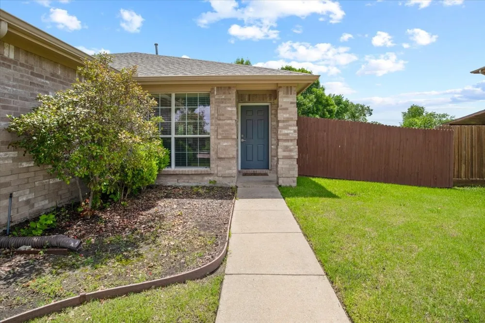 416 Ponderosa Trail Murphy, TX 75094