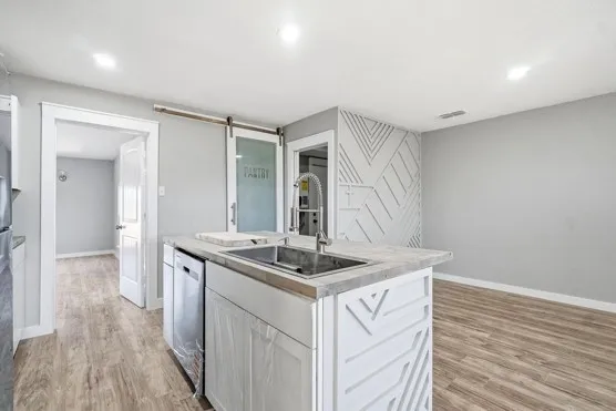 212 NW I AVENUE Hamlin, TX 79520