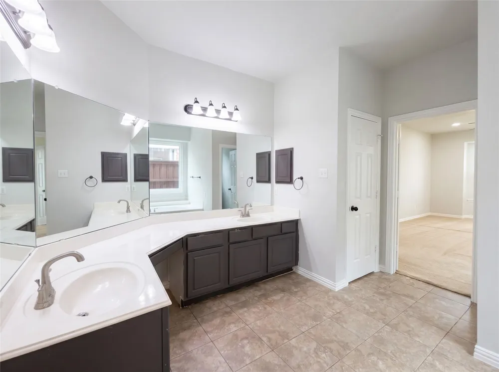 4536 Risinghill Drive Plano, TX 75024