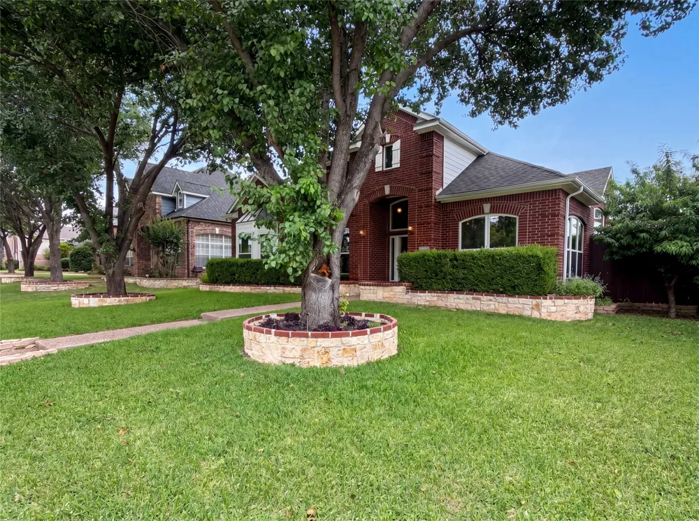 4536 Risinghill Drive Plano, TX 75024