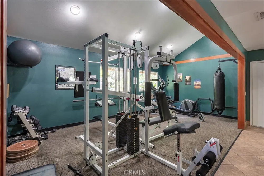7101 Farralone Avenue #141 Canoga Park, CA 91303