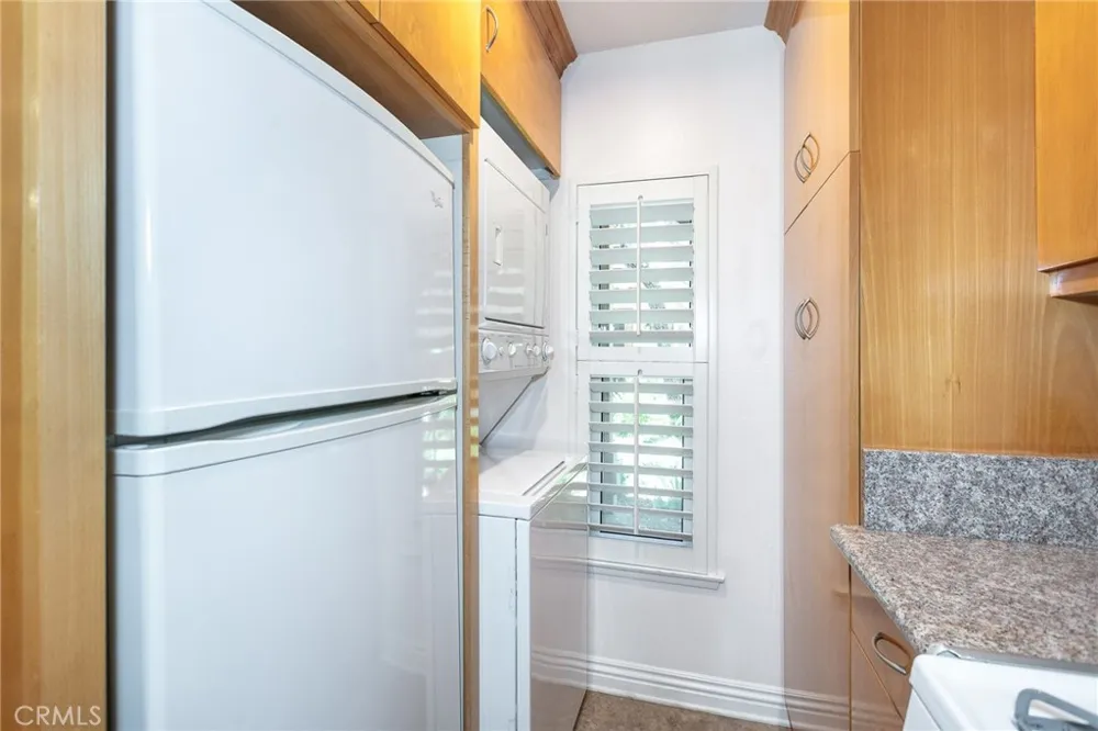 7101 Farralone Avenue #141 Canoga Park, CA 91303