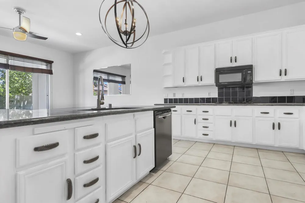 74616 Waterlily Circle Palm Desert, CA 92260