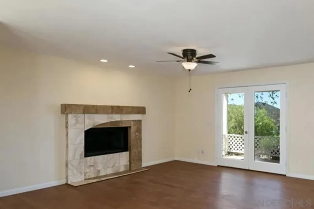 19960 Santee Ln Valley Center, CA 92082