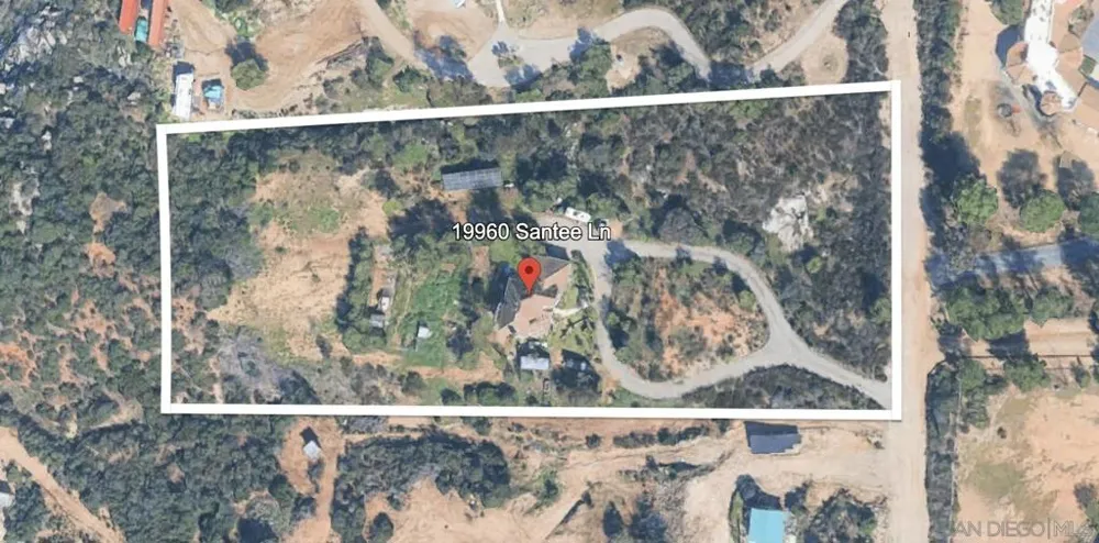 19960 Santee Ln Valley Center, CA 92082