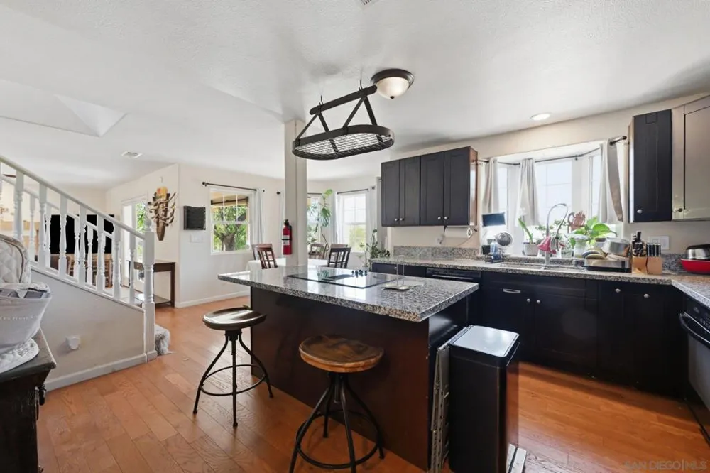19960 Santee Ln Valley Center, CA 92082
