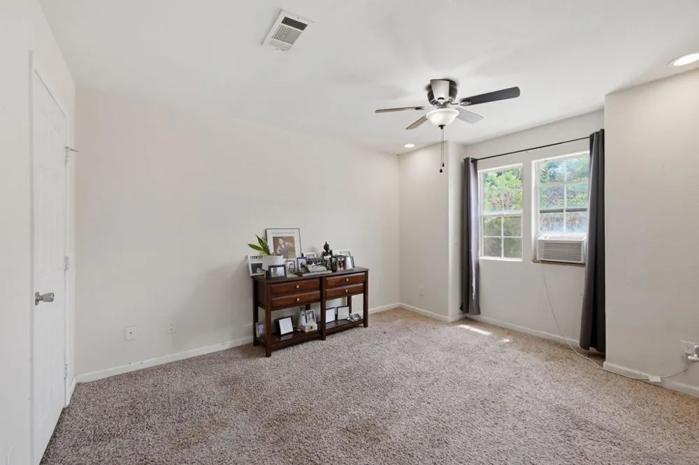 19960 Santee Ln Valley Center, CA 92082