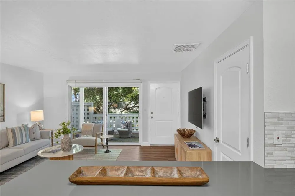 755 14th Avenue #315 Santa Cruz, CA 95062