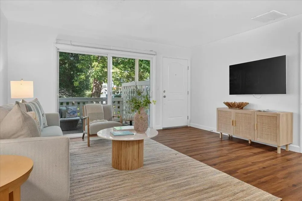 755 14th Avenue #315 Santa Cruz, CA 95062