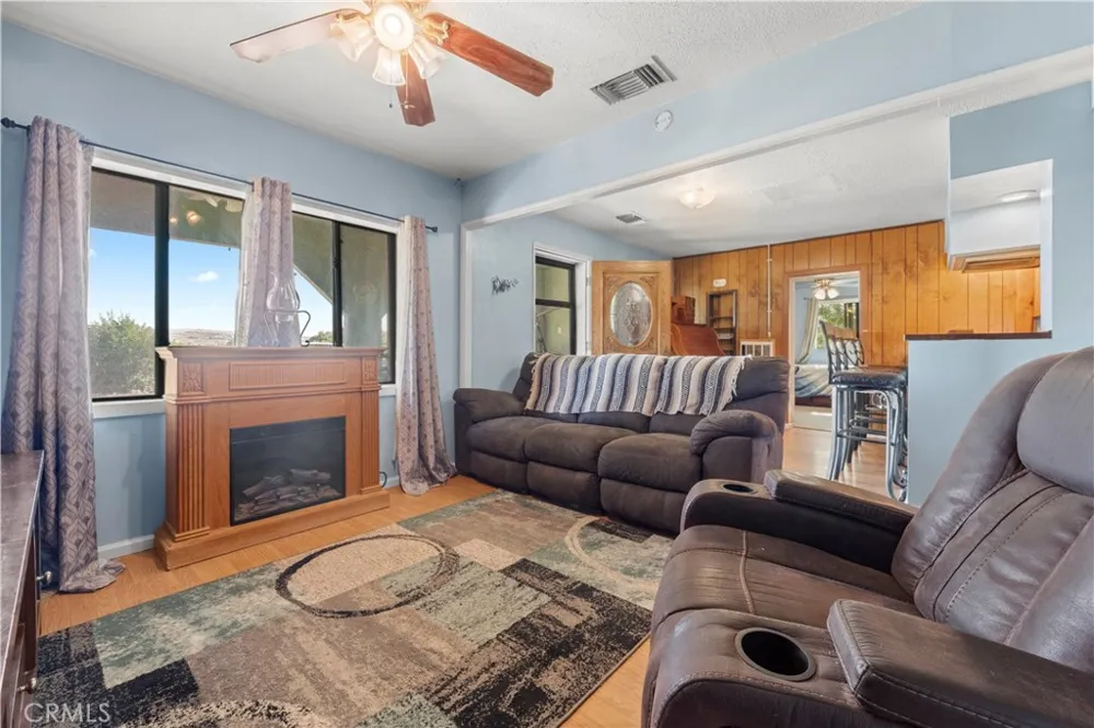 36769 Richards Lane Barstow, CA 92311