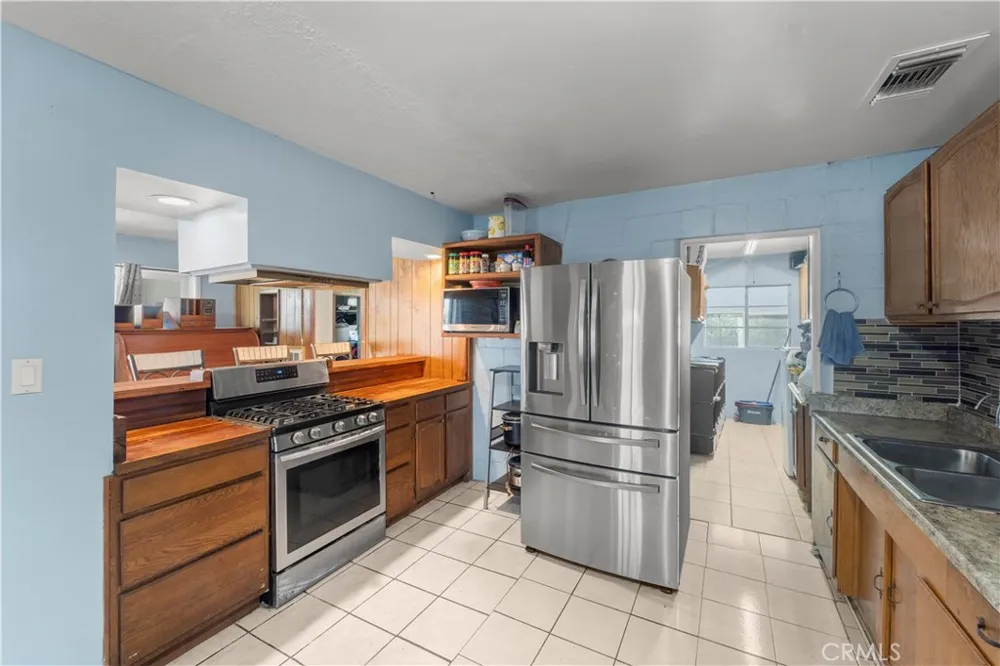 36769 Richards Lane Barstow, CA 92311