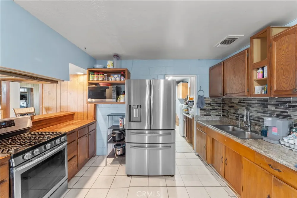 36769 Richards Lane Barstow, CA 92311