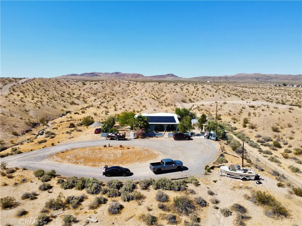 36769 Richards Lane Barstow, CA 92311