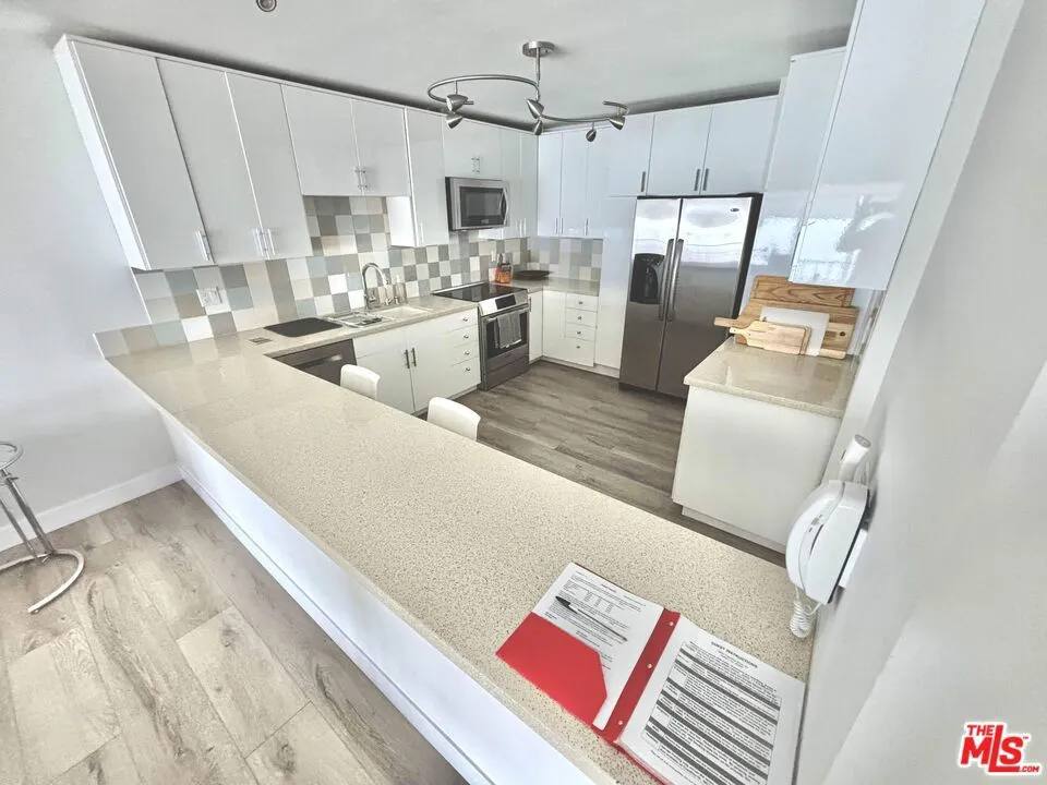 18063 Coastline Drive #3 Malibu, CA 90265
