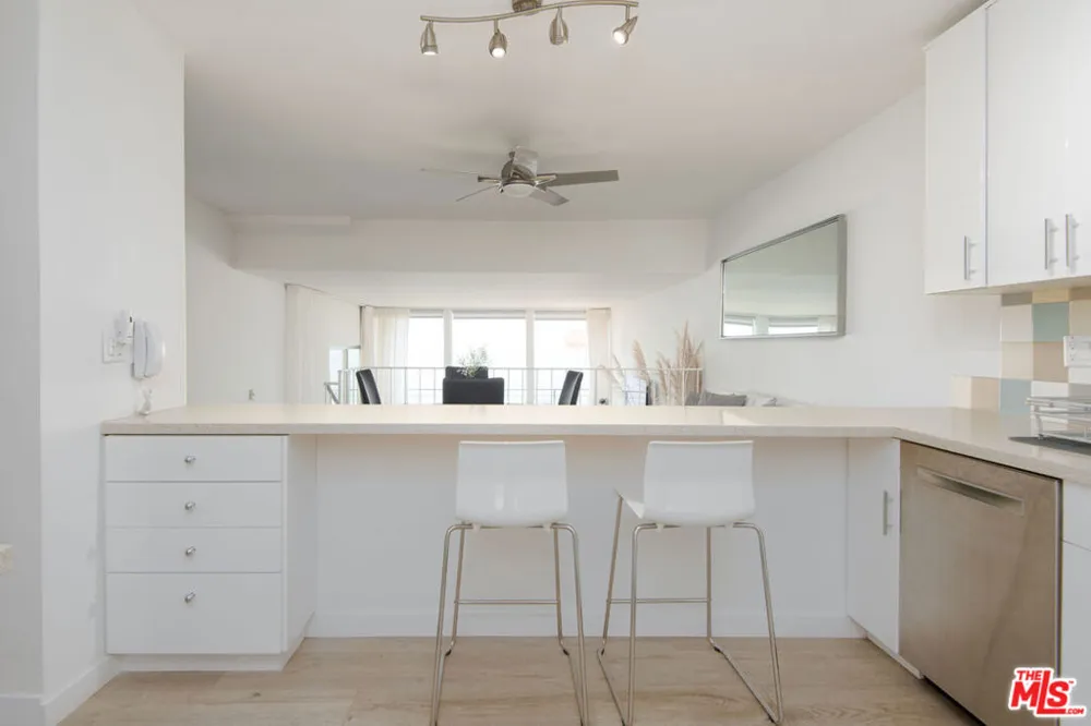 18063 Coastline Drive #3 Malibu, CA 90265