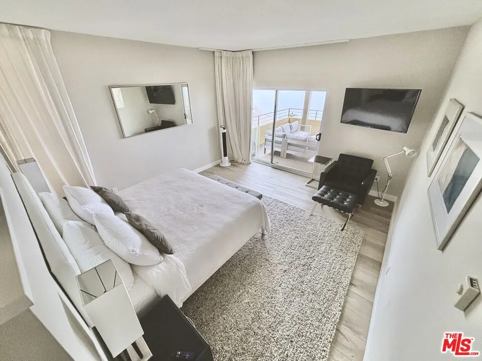 18063 Coastline Drive #3 Malibu, CA 90265