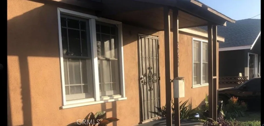 2080 E Stockwell Compton, CA 90222