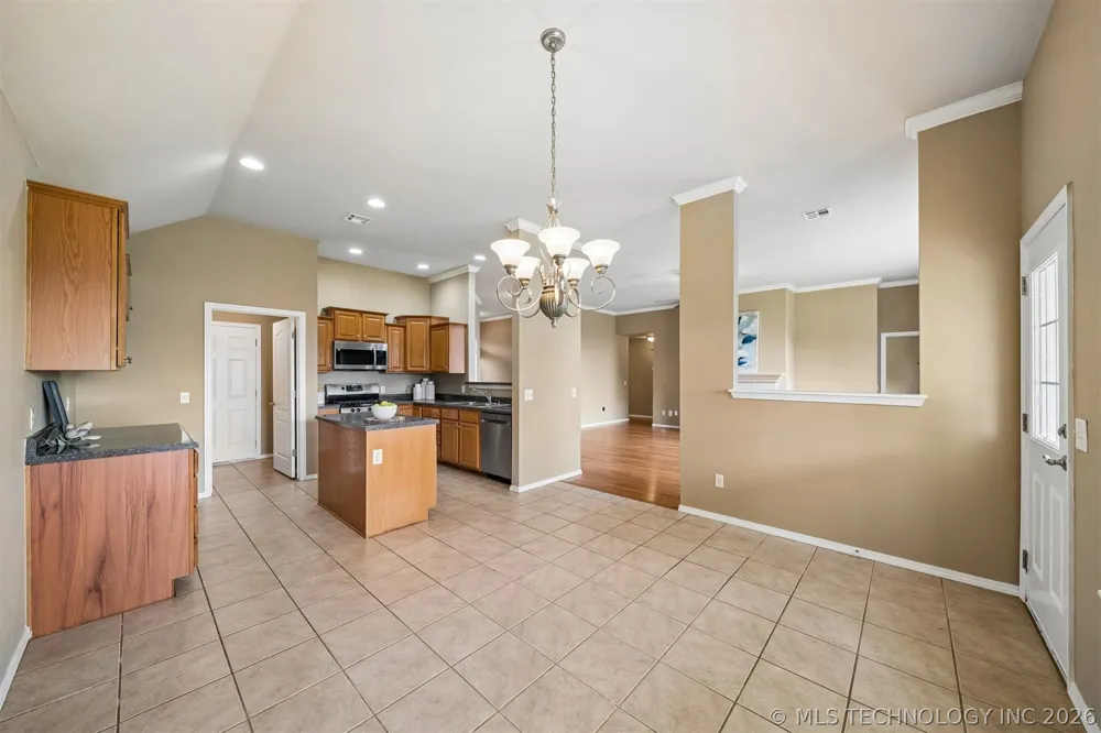 5309 Richmond Drive Bartlesville, OK 74006