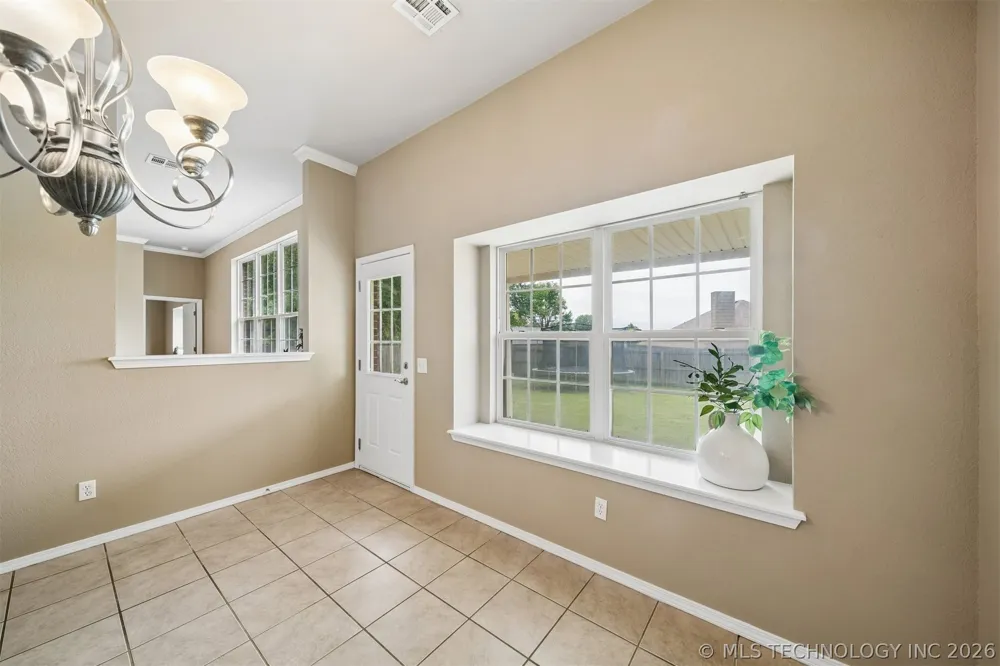 5309 Richmond Drive Bartlesville, OK 74006