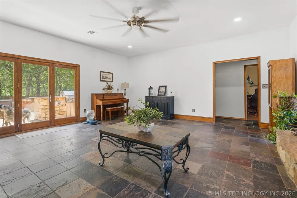 7023 Myall Road Lone Grove, OK 73443