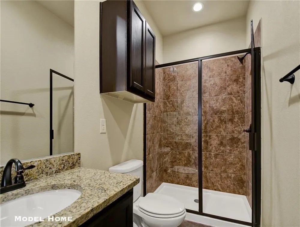 265 Joanne Loop #B Buda, TX 78610